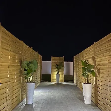 Con Piscina Privada Y Cerca Del Mar, Mire Fotos Y Elija El Suyo, Le Esperamos Casa de Férias