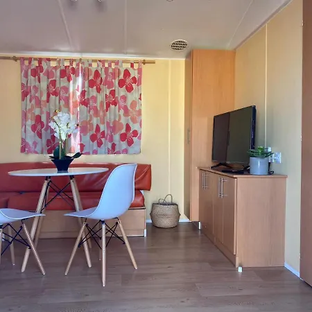 Con Piscina Privada Y Cerca Del Mar, Mire Fotos Y Elija El Suyo, Le Esperamos Casa de Férias *