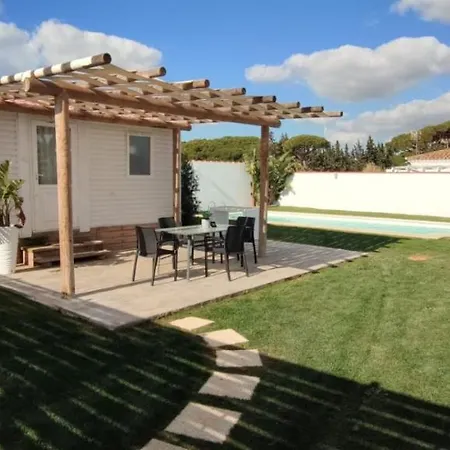 Casa de Férias Con Piscina Privada Y Cerca Del Mar, Mire Fotos Y Elija El Suyo, Le Esperamos *