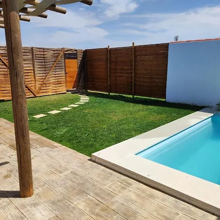 Con Piscina Privada Y Cerca Del Mar, Mire Fotos Y Elija El Suyo, Le Esperamos * Chiclana de la Frontera