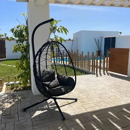 Casa de Férias Con Piscina Privada Y Cerca Del Mar, Mire Fotos Y Elija El Suyo, Le Esperamos
