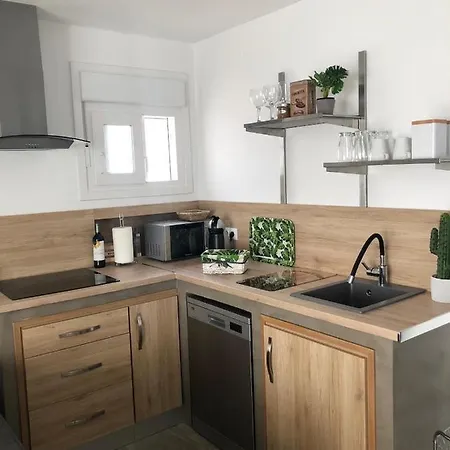 Con Piscina Privada Y Cerca Del Mar, Mire Fotos Y Elija El Suyo, Le Esperamos Chiclana de la Frontera