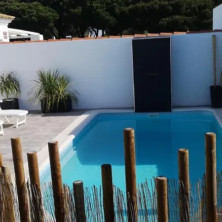 Casa de Férias Con Piscina Privada Y Cerca Del Mar, Mire Fotos Y Elija El Suyo, Le Esperamos