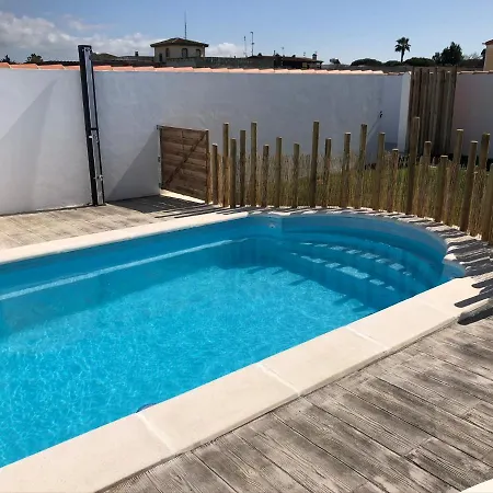 Casa de Férias Con Piscina Privada Y Cerca Del Mar, Mire Fotos Y Elija El Suyo, Le Esperamos *