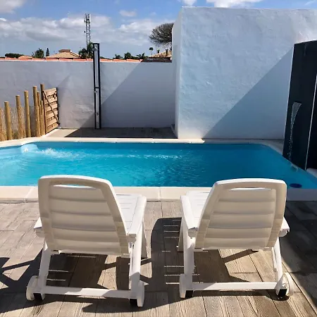 Casa de Férias Con Piscina Privada Y Cerca Del Mar, Mire Fotos Y Elija El Suyo, Le Esperamos