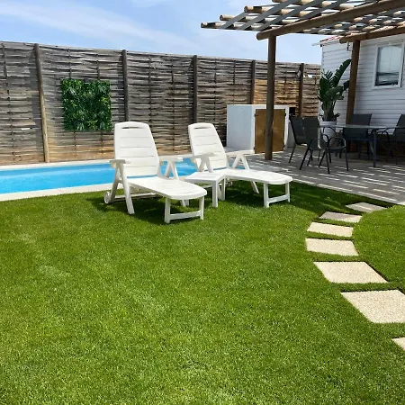 Con Piscina Privada Y Cerca Del Mar, Mire Fotos Y Elija El Suyo, Le Esperamos *