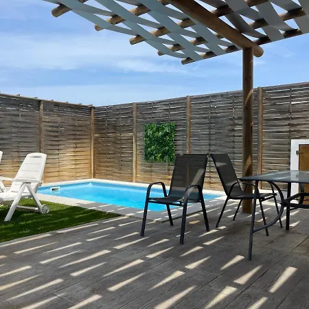 Con Piscina Privada Y Cerca Del Mar, Mire Fotos Y Elija El Suyo, Le Esperamos * Chiclana de la Frontera